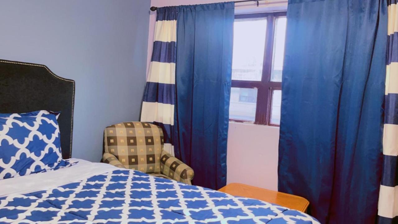 Crestwood Motel Бърлингтън Екстериор снимка