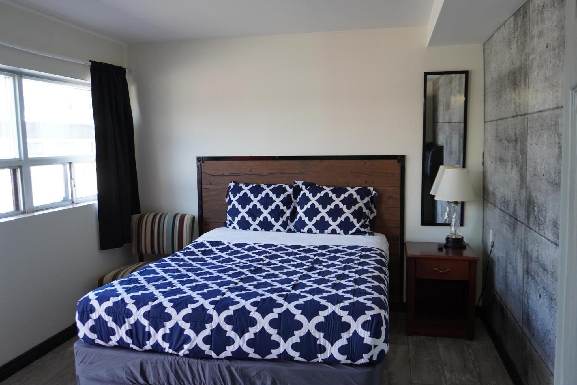 Crestwood Motel Бърлингтън Екстериор снимка