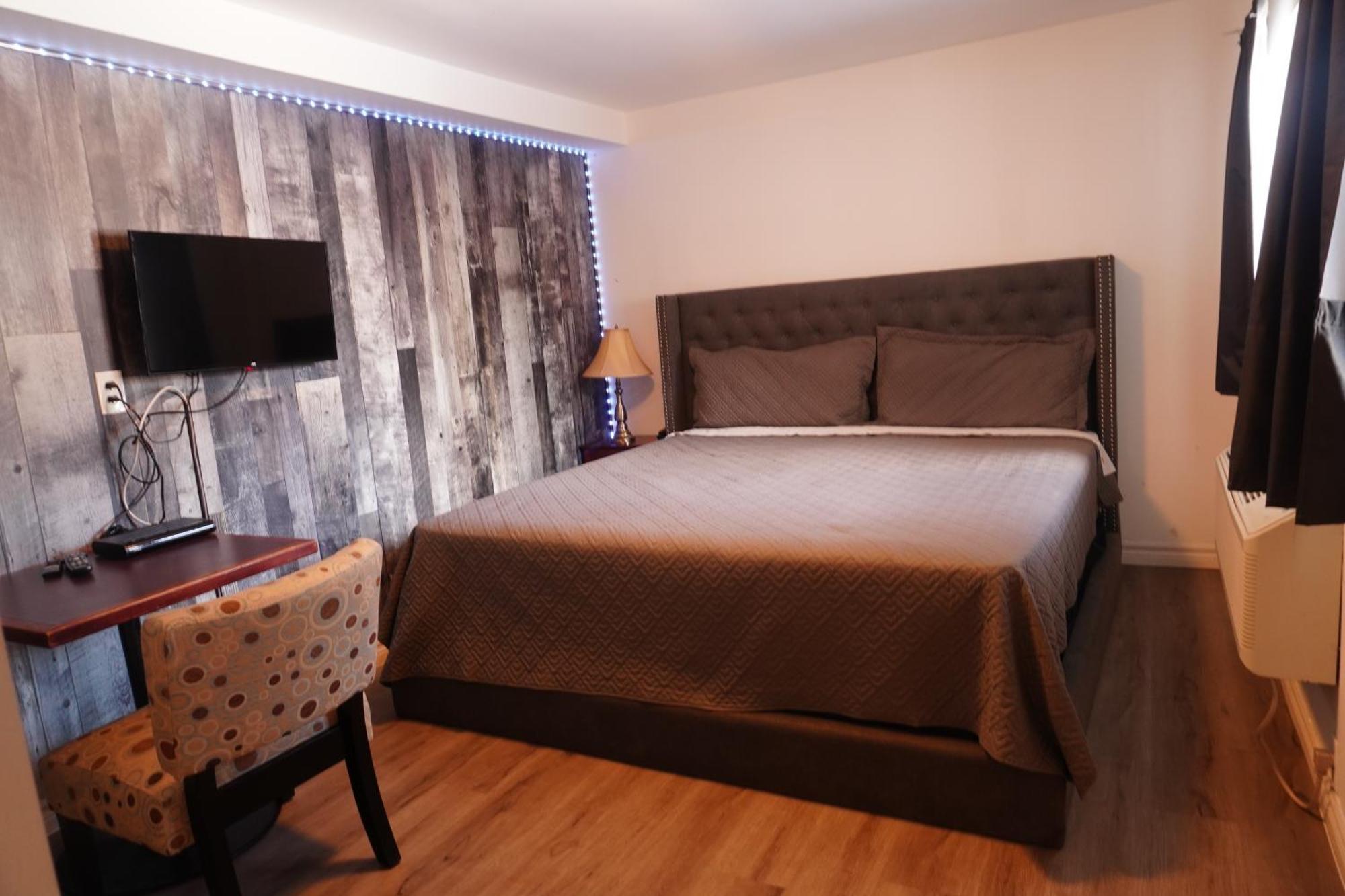Crestwood Motel Бърлингтън Екстериор снимка