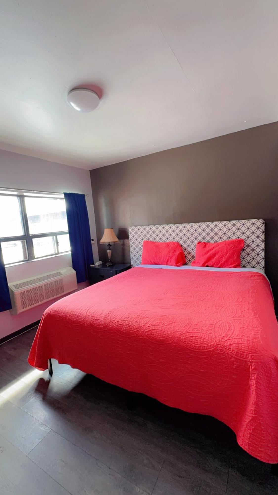 Crestwood Motel Бърлингтън Екстериор снимка