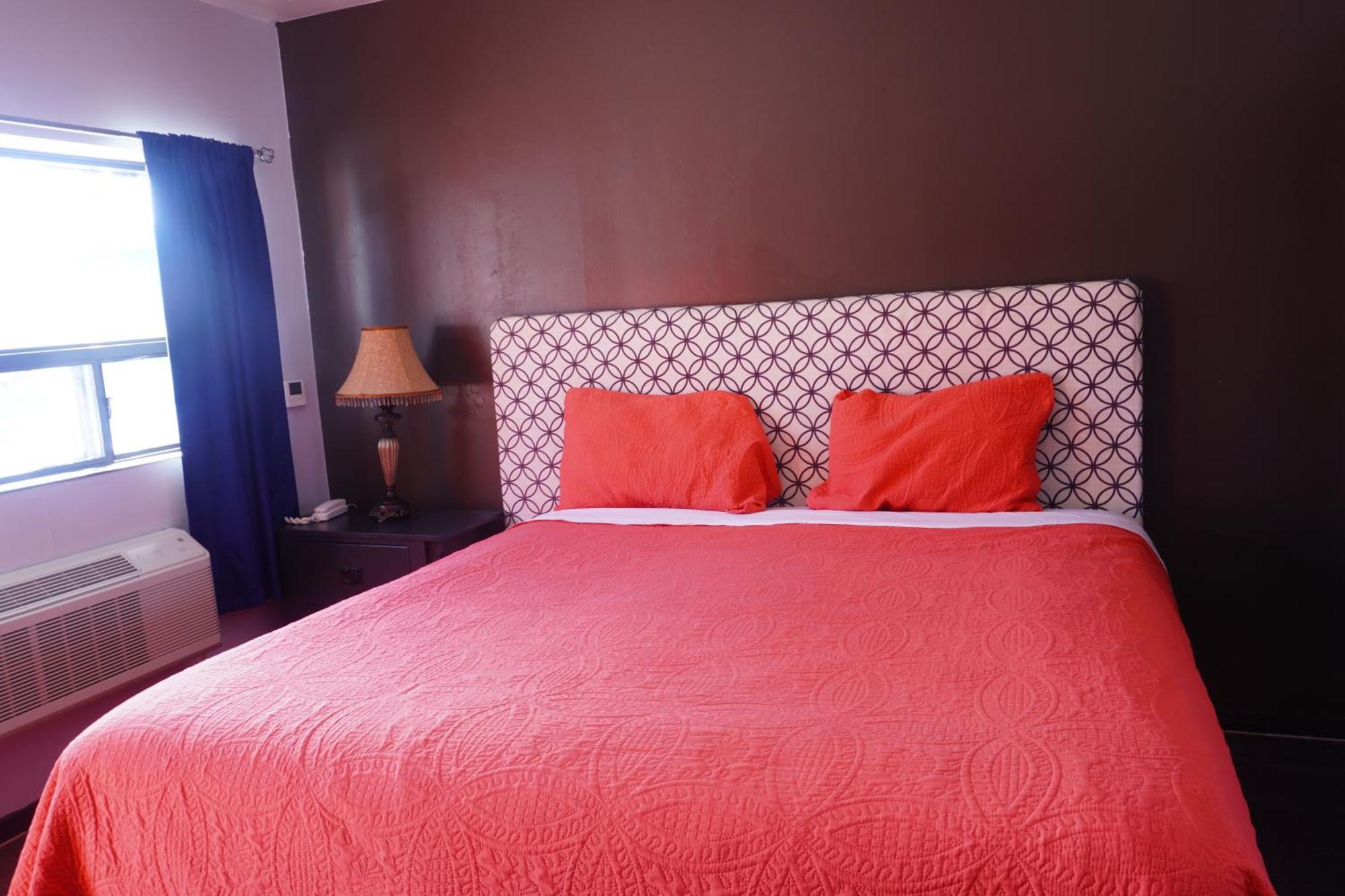 Crestwood Motel Бърлингтън Екстериор снимка