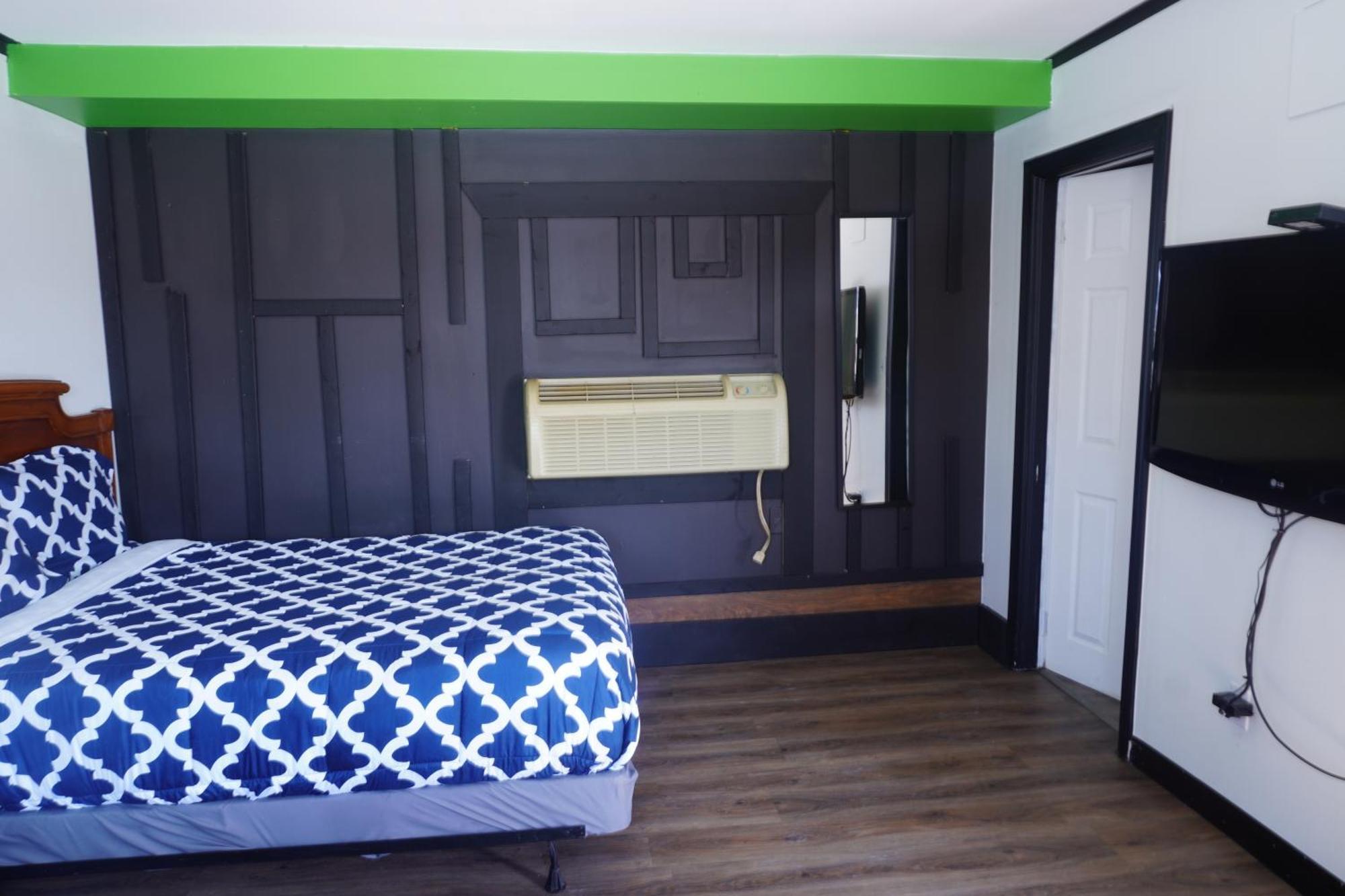 Crestwood Motel Бърлингтън Екстериор снимка