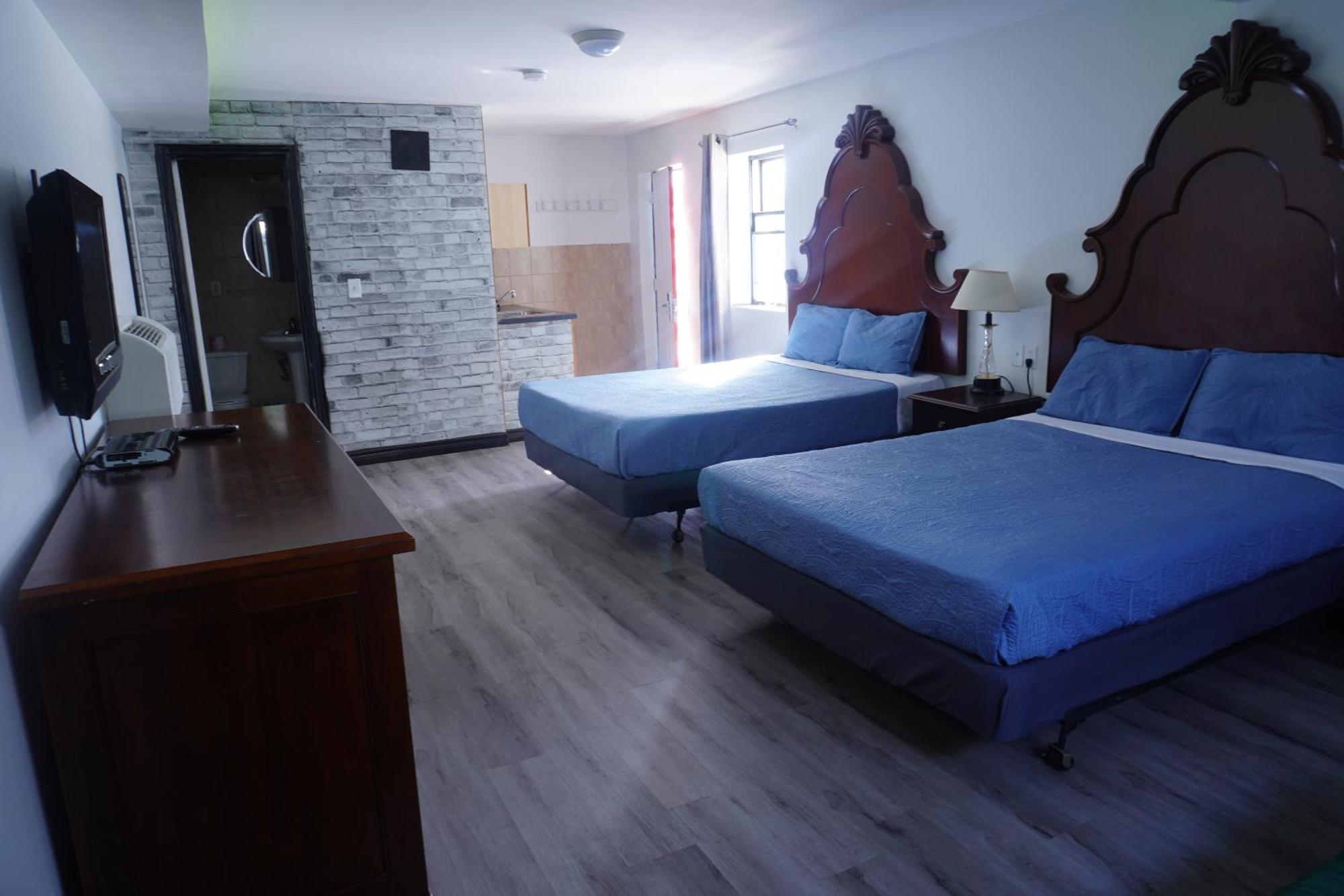 Crestwood Motel Бърлингтън Екстериор снимка